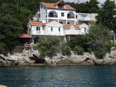 Holiday House in Molunat (Dubrovacko-Neretvanska) or holiday homes and vacation rentals