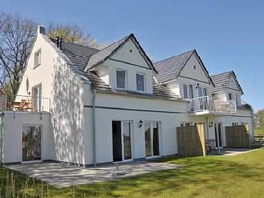 Holiday Apartment in Ghren-Lebbin (Mecklenburgische Seenplatte) or holiday homes and vacation rentals