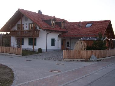 Bed and Breakfast in Maitenbeth (Upper Bavaria) or holiday homes and vacation rentals