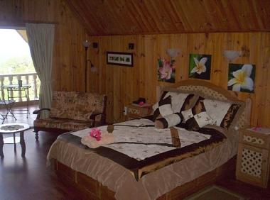 ( B ) - Your place to Retreat 