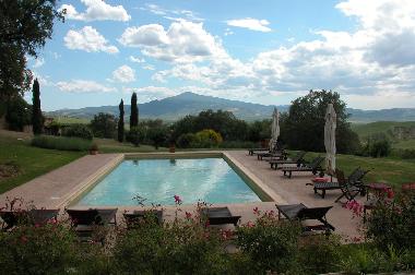 Holiday Apartment in Monticchiello (Siena) or holiday homes and vacation rentals