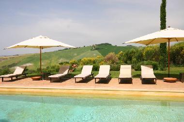Holiday Apartment in Monticchiello (Siena) or holiday homes and vacation rentals