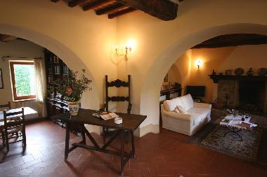 Holiday Apartment in Monticchiello (Siena) or holiday homes and vacation rentals