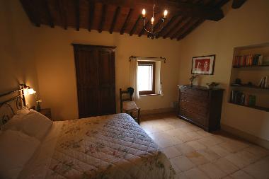 Holiday Apartment in Monticchiello (Siena) or holiday homes and vacation rentals