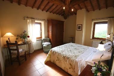 Holiday Apartment in Monticchiello (Siena) or holiday homes and vacation rentals