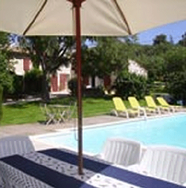 Bed and Breakfast in Aix en Provence (Bouches-du-Rh�ne) or holiday homes and vacation rentals