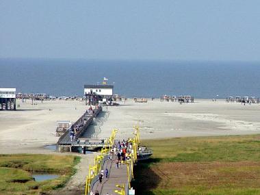 Holiday Apartment in Norddeich (Nordsee-Festland) or holiday homes and vacation rentals
