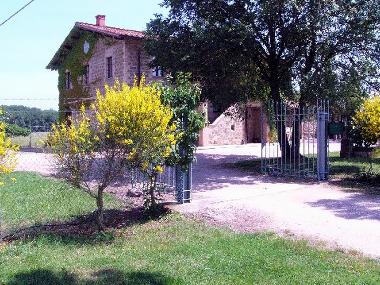 Holiday House in Torgiano (Perugia) or holiday homes and vacation rentals