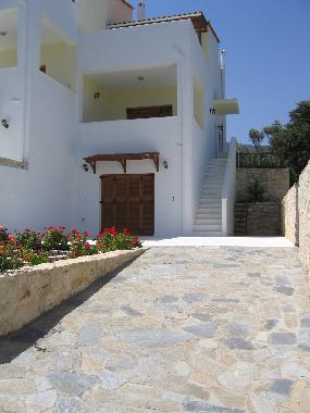 Holiday House in Russospiti (Rethymni) or holiday homes and vacation rentals