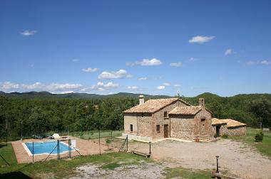 Holiday House in Olius (Lleida) or holiday homes and vacation rentals