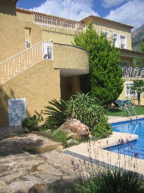 Holiday House in ALTEA LA VELLA (Alicante / Alacant) or holiday homes and vacation rentals