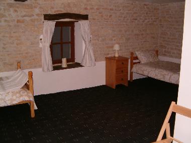 Bed and Breakfast in La Scie, Limalonges (Deux-S�vres) or holiday homes and vacation rentals