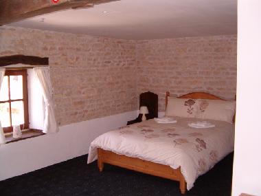 Bed and Breakfast in La Scie, Limalonges (Deux-S�vres) or holiday homes and vacation rentals