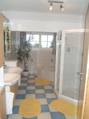 Holiday Apartment in Mondsee (Salzburg und Umgebung) or holiday homes and vacation rentals