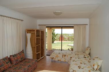 Bed and Breakfast in Jeffreys Bay/Paradise Beach (Eastern Cape) or holiday homes and vacation rentals