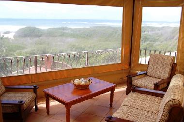 Bed and Breakfast in Jeffreys Bay/Paradise Beach (Eastern Cape) or holiday homes and vacation rentals