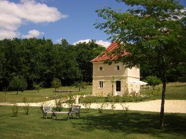 Holiday House in Lugaignac (Gironde) or holiday homes and vacation rentals