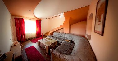 Stejar Chalet - ground floor livingroom