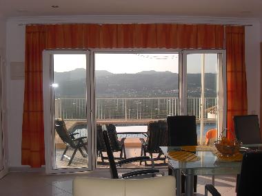 Holiday House in Sanet y Negrals (Valencia / Val�ncia) or holiday homes and vacation rentals