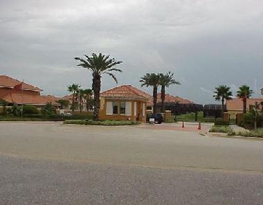 Solana Resort entrance