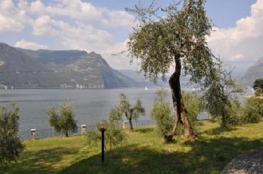 Holiday House in MONTE ISOLA (Brescia) or holiday homes and vacation rentals