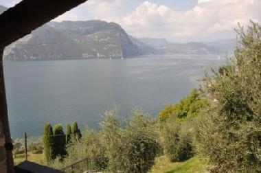 Holiday House in MONTE ISOLA (Brescia) or holiday homes and vacation rentals