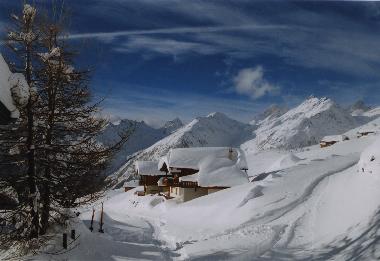 Chalet in Wiler (L�tschental-L�tschberg) or holiday homes and vacation rentals
