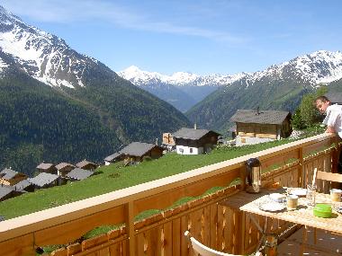 Chalet in Wiler (L�tschental-L�tschberg) or holiday homes and vacation rentals