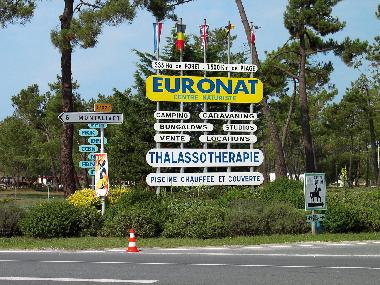 Holiday House in Grayan L&acute;Hopital (Gironde) or holiday homes and vacation rentals