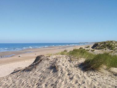 Holiday House in Grayan L&acute;Hopital (Gironde) or holiday homes and vacation rentals