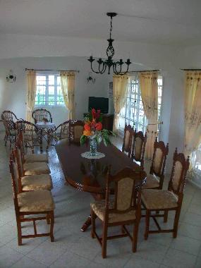 Holiday House in Trou D'eau Douce (Flacq) or holiday homes and vacation rentals