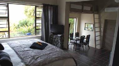 Hotel in Jeffreys Bay (Eastern Cape) or holiday homes and vacation rentals
