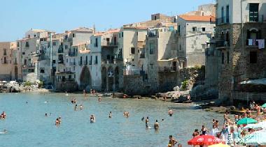 Cefalu beach 