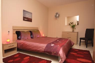 Holiday Apartment in Haz-Zebbug (Malta) or holiday homes and vacation rentals