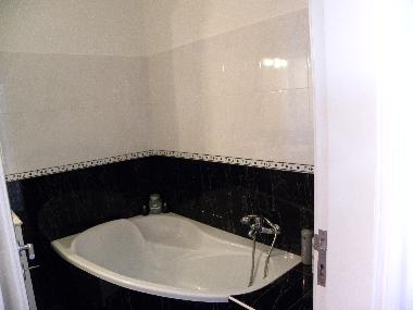 Holiday Apartment in Camara de Lobos (Madeira) or holiday homes and vacation rentals