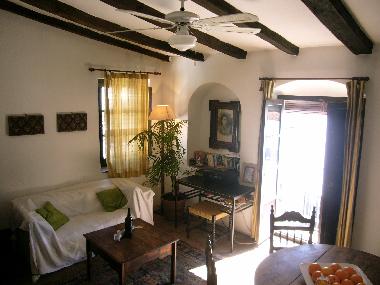 Holiday House in Jimena de la Frontera (C�diz) or holiday homes and vacation rentals
