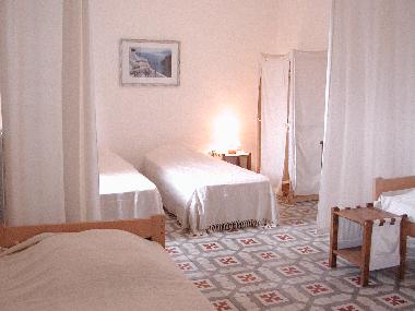 Holiday House in LUNAS (H�rault) or holiday homes and vacation rentals