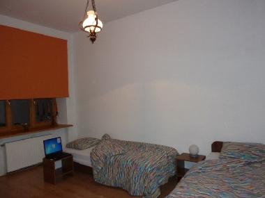 Larger bedroom 