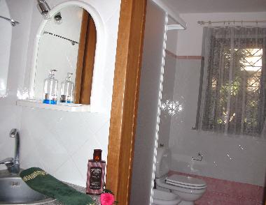 a pretty pink bathroom