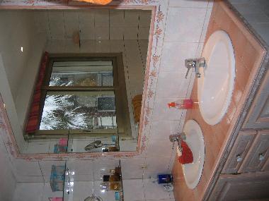 Bed and Breakfast in antibes (Alpes-Maritimes) or holiday homes and vacation rentals