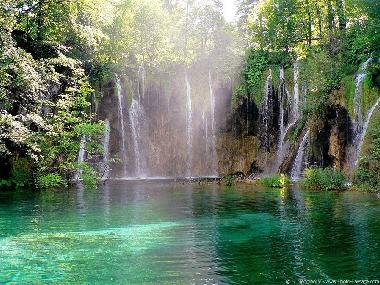 The national park Plitvice lake