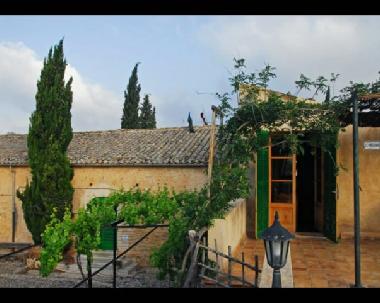 Holiday Apartment in sineu (Mallorca) or holiday homes and vacation rentals