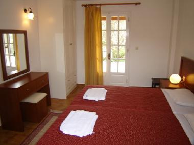 Holiday House in CORFU (Kerkyra) or holiday homes and vacation rentals