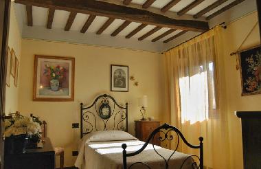 Holiday House in Sarnano (Macerata) or holiday homes and vacation rentals