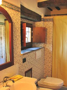 Holiday House in Sarnano (Macerata) or holiday homes and vacation rentals