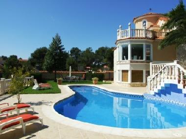 Holiday Apartment in Villamarchante (Valencia / Val�ncia) or holiday homes and vacation rentals