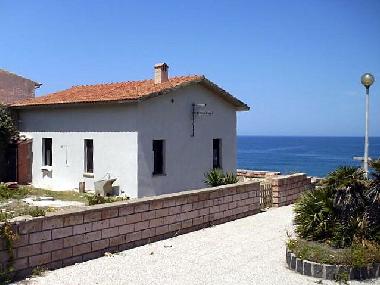 Holiday House in Porto Alabe (Oristano) or holiday homes and vacation rentals