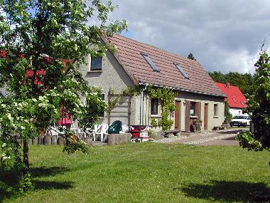Holiday House in Carpin (Mecklenburgische Seenplatte) or holiday homes and vacation rentals