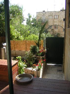Holiday Apartment in Old Katamon (Yerushalayim (Jerusalem)) or holiday homes and vacation rentals