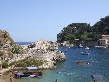 Holiday Apartment in Taormina (Messina) or holiday homes and vacation rentals